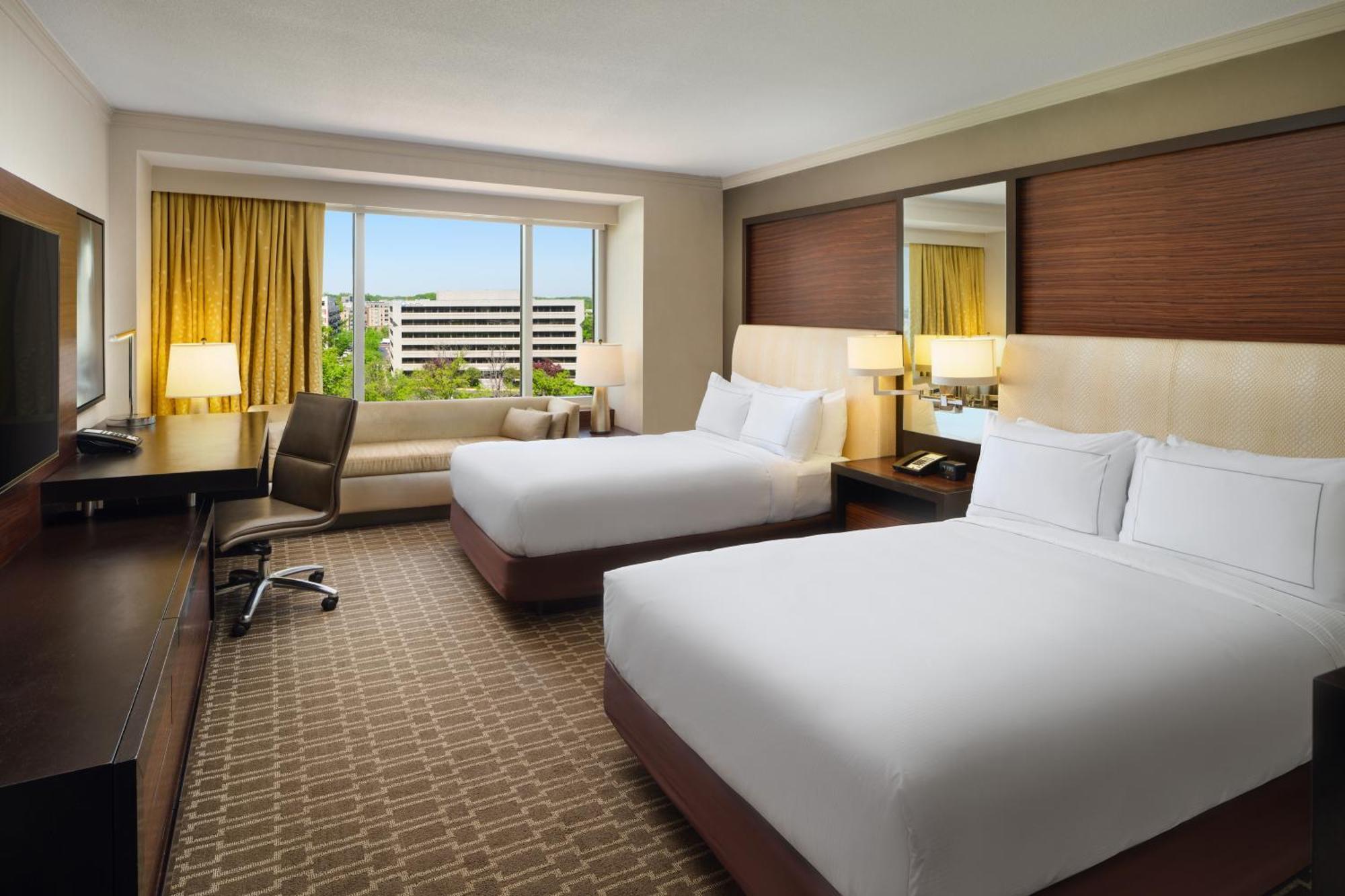 Hilton Mclean Tysons Corner Hotel Exterior foto