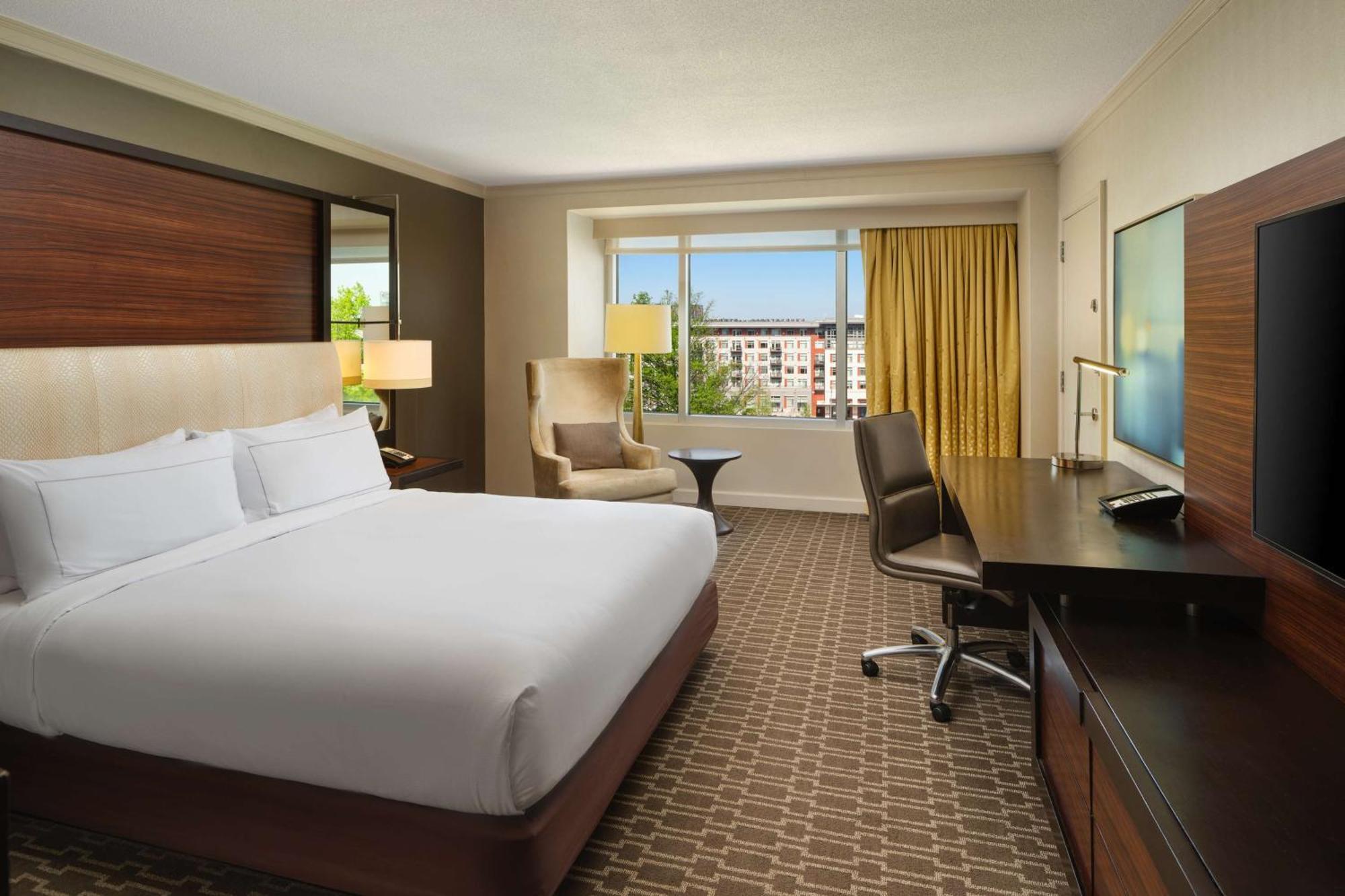 Hilton Mclean Tysons Corner Hotel Exterior foto