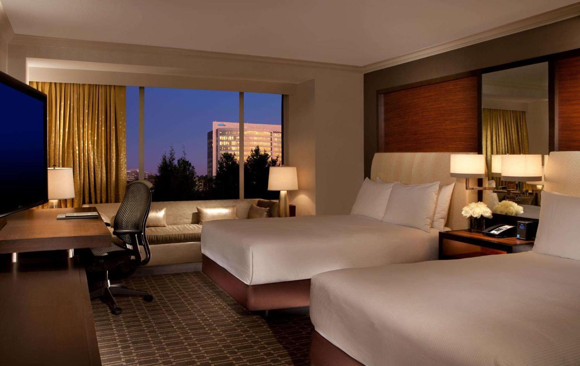 Hilton Mclean Tysons Corner Hotel Exterior foto